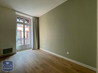  Appartement à louer 2 pièces 53 m²