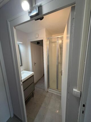  Appartement à louer 1 pièce 20 m²