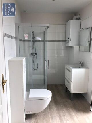 Appartement à louer 2 pièces 44 m²