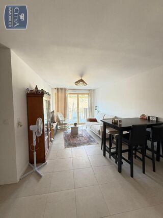  Appartement à louer 3 pièces 57 m²