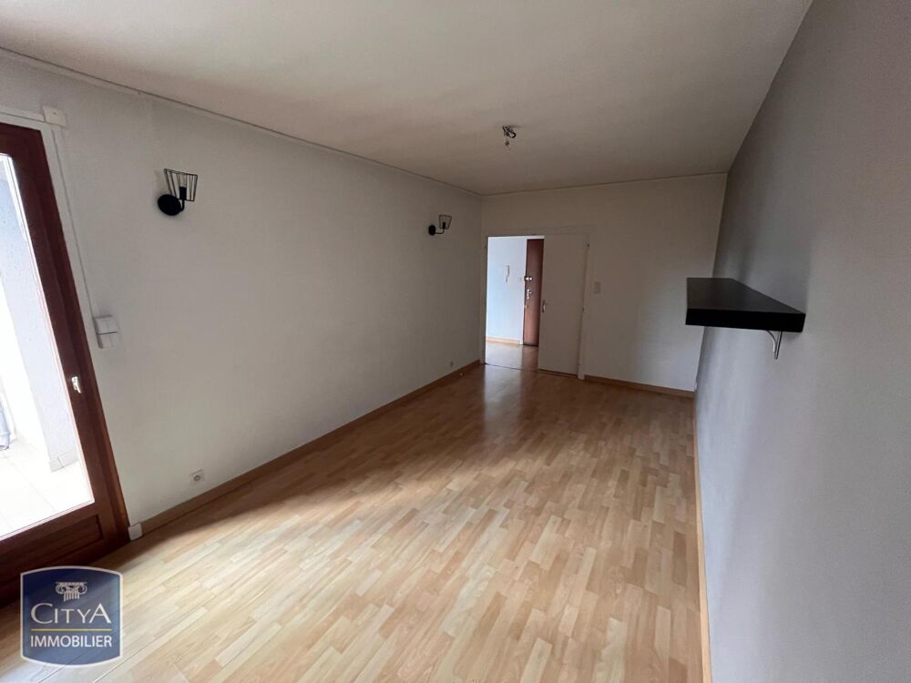 location Appartement - 3 pièce(s) - 55 m² Clermont-Ferrand (63000)