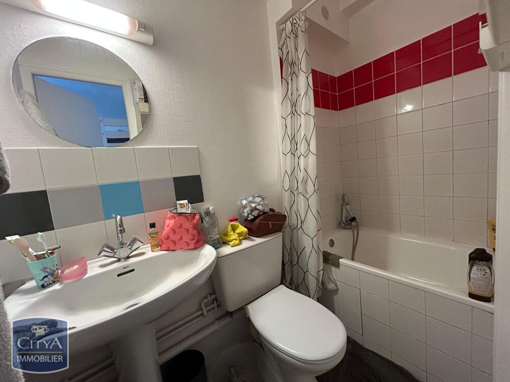 location Appartement - 1 pièce(s) - 18 m² Poitiers (86000)
