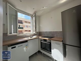  Appartement à louer 3 pièces 47 m²