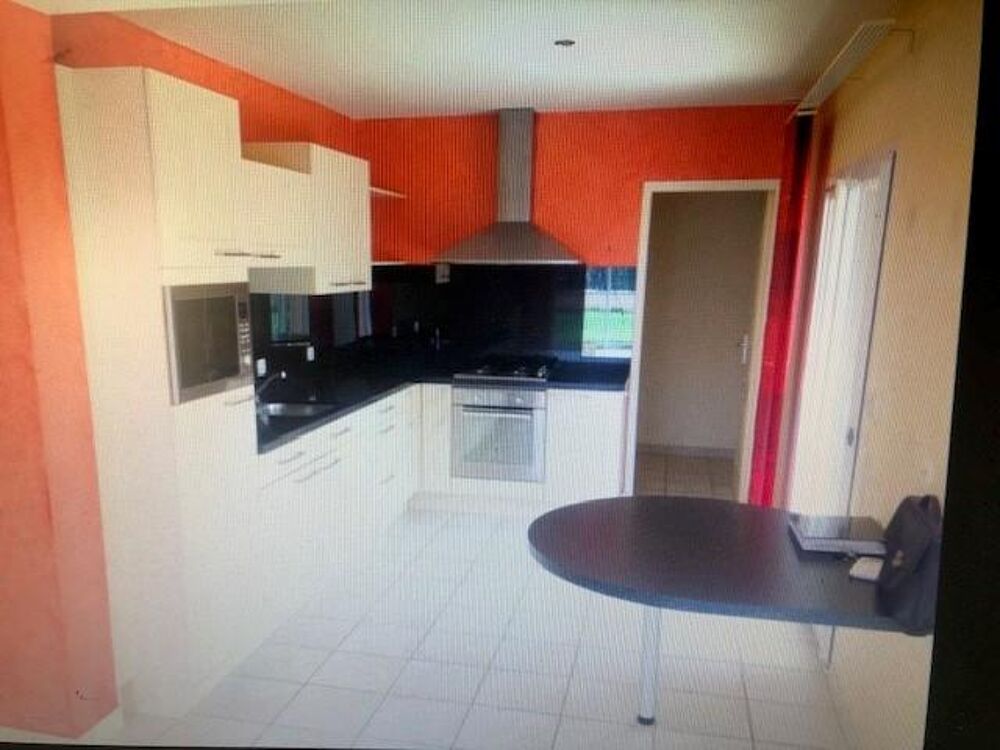 location Maison - 4 pièce(s) - 120 m² Saint-Jean-Bonnefonds (42650)