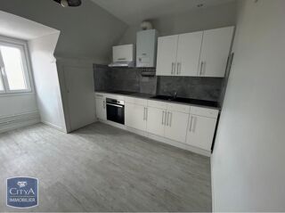  Appartement à louer 3 pièces 83 m²