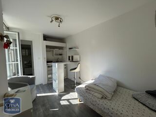  Appartement à louer 1 pièce 14 m²