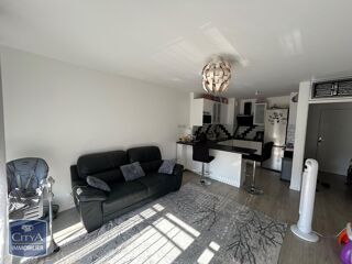  Appartement à louer 4 pièces 76 m²