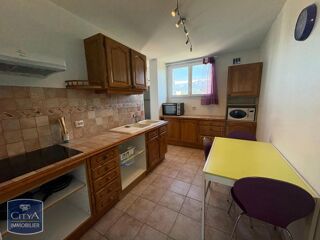  Appartement à louer 4 pièces 73 m²