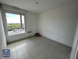  Appartement à louer 2 pièces 44 m²