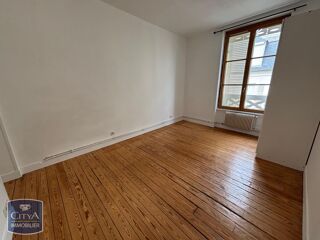  Appartement à louer 2 pièces 38 m²