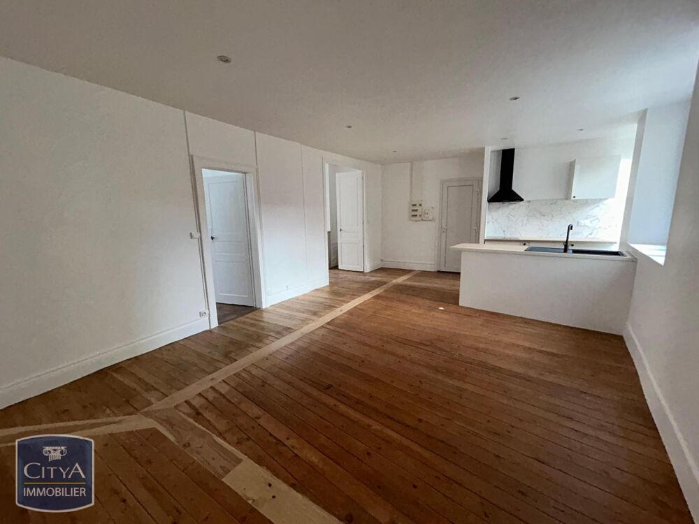 location Appartement - 4 pièce(s) - 92 m² Montmirail (51210)
