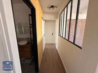  Appartement à louer 4 pièces 80 m²