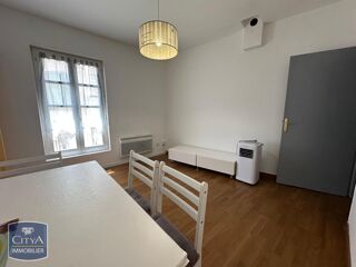  Appartement à louer 2 pièces 33 m²