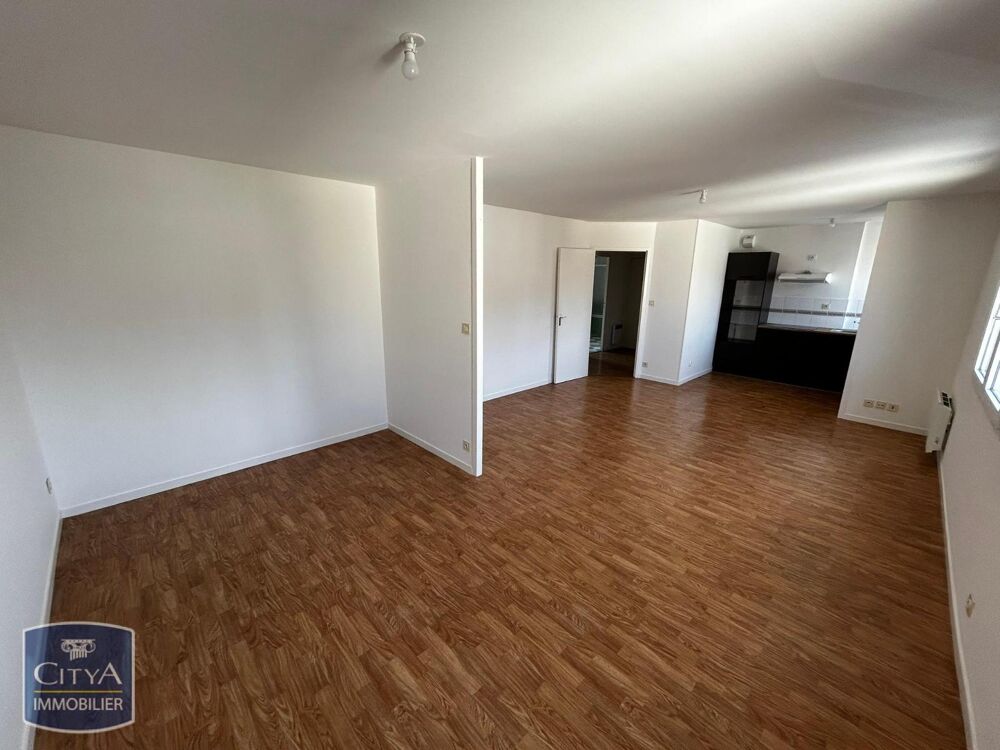 location Appartement - 3 pièce(s) - 66 m² Cholet (49300)