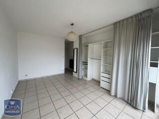  Appartement à louer 1 pièce 19 m²