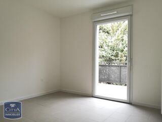  Appartement à louer 2 pièces 39 m²