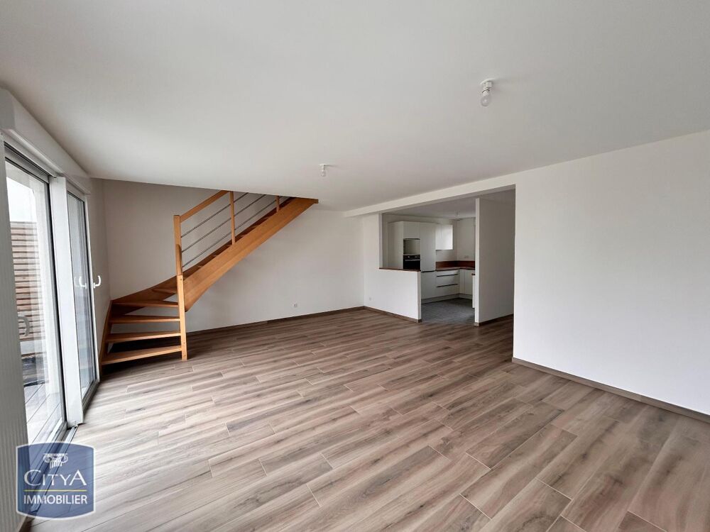 À LOUER : Maison T4 située à Laval, dans le département ....