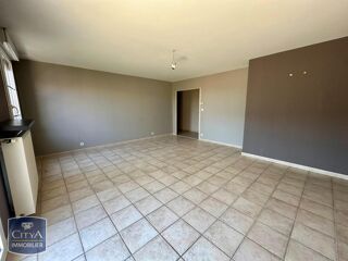  Appartement à louer 4 pièces 90 m²