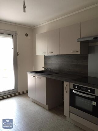 Appartement à louer 6 pièces 153 m² Beauvais