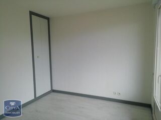  Appartement à louer 3 pièces 50 m²