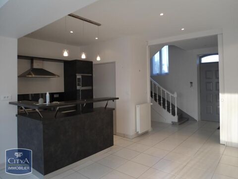 Maison  louer 4 pices 121 m