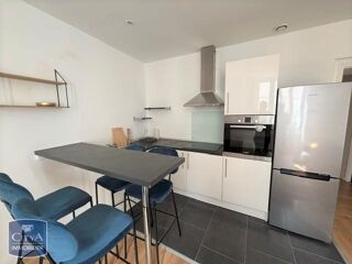  Appartement à louer 2 pièces 37 m²