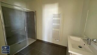  Appartement à louer 3 pièces 61 m²