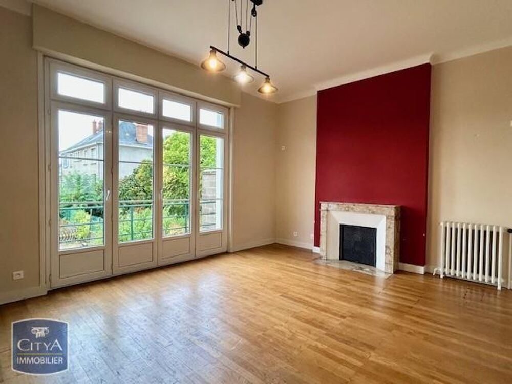 location Maison - 5 pièce(s) - 161 m² Saumur (49400)