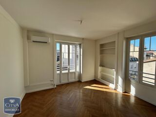  Appartement à louer 3 pièces 70 m²
