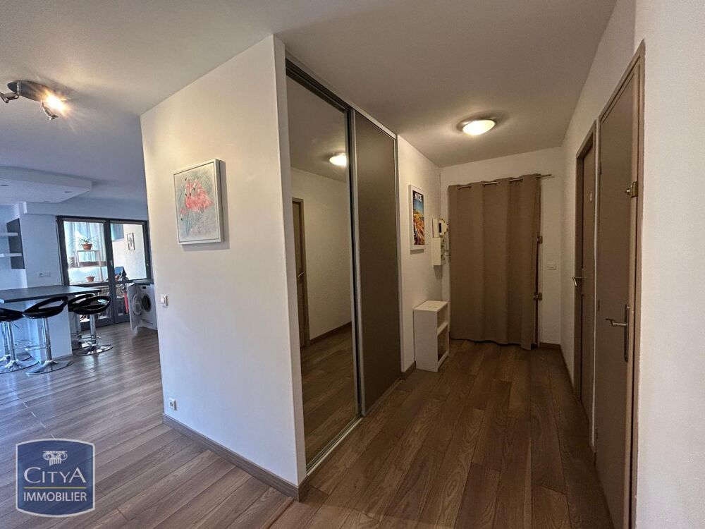 location Appartement - 3 pièce(s) - 78 m² Fréjus (83600)
