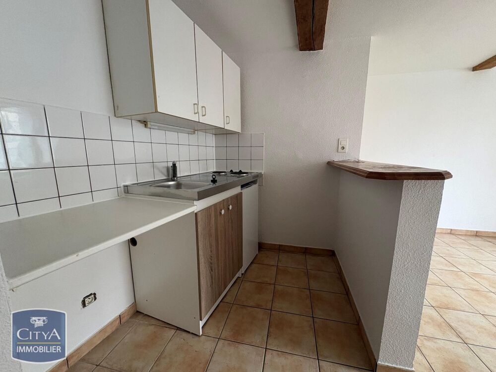 À LOUER : Découvrez cet appartement T1 idéalement situé ....