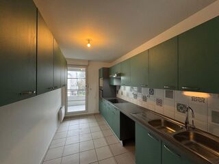  Appartement � louer 4 pi�ces 87 m�