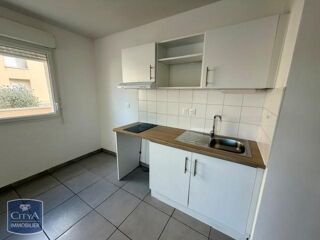 location Appartement - 3 pièce(s) - 58 m² Nîmes (30000)