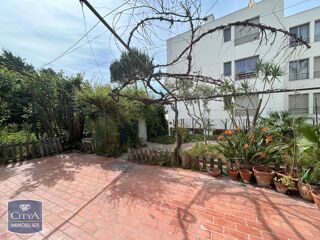  Appartement à louer 3 pièces 72 m²