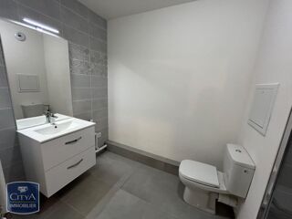  Appartement à louer 2 pièces 45 m²