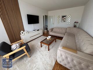  Appartement à louer 3 pièces 85 m²