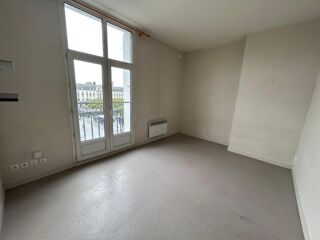  Appartement à louer 1 pièce 20 m²