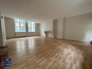  Appartement à louer 3 pièces 87 m²