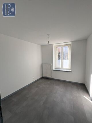  Appartement à louer 3 pièces 46 m²