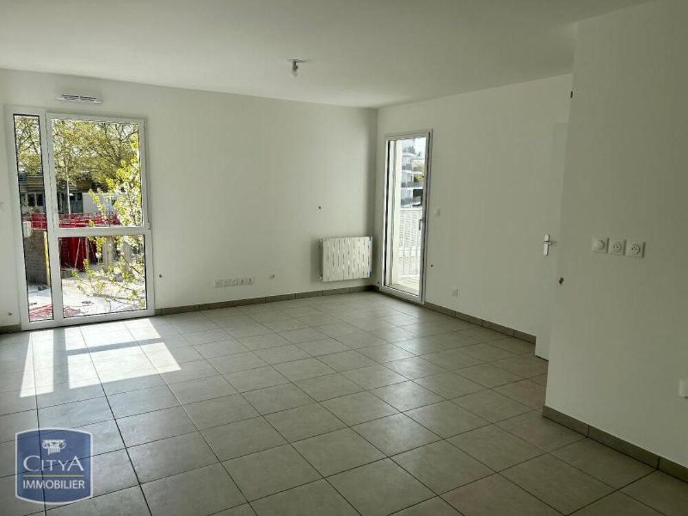 location Appartement - 2 pièce(s) - 54 m² Lyon 8