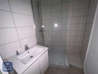  Appartement à louer 3 pièces 61 m²