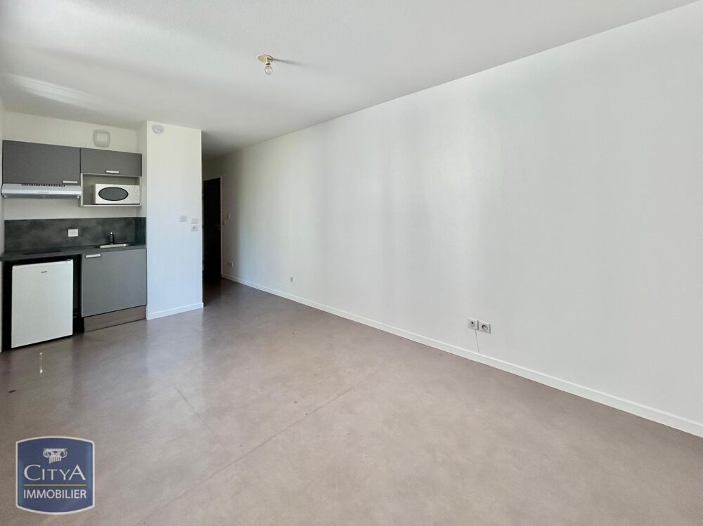 location Appartement - 1 pièce(s) - 24 m² Caluire-et-Cuire (69300)