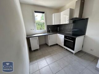 Appartement à louer 4 pièces 78 m²