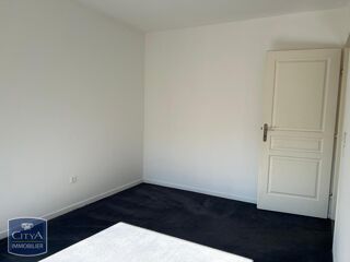  Appartement à louer 3 pièces 59 m²
