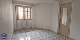  Appartement à louer 3 pièces 80 m²