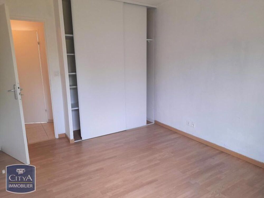 location Appartement - 3 pièce(s) - 63 m² Lehaucourt (02420)