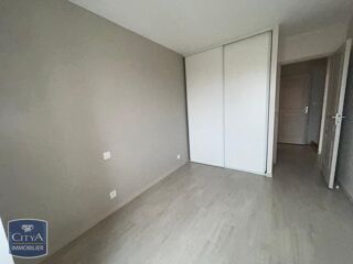  Appartement à louer 3 pièces 48 m²