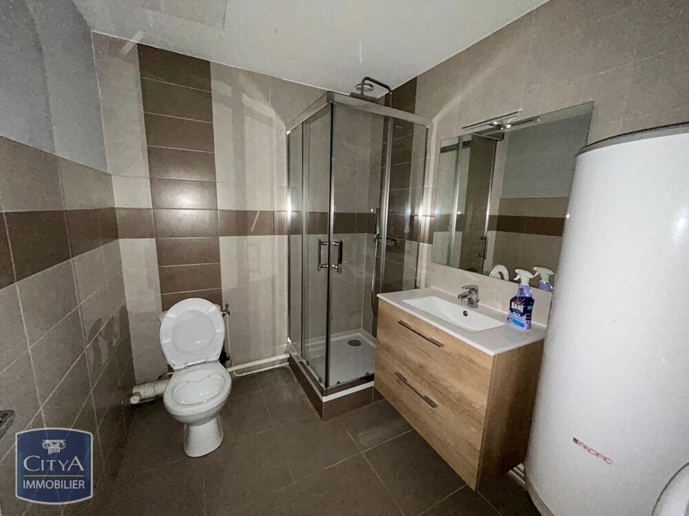 location Appartement - 1 pi�ce(s) - 30 m� Oyonnax (01100)