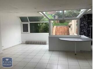  Maison à louer 4 pièces 148 m²
