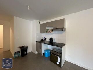  Appartement à louer 3 pièces 66 m²
